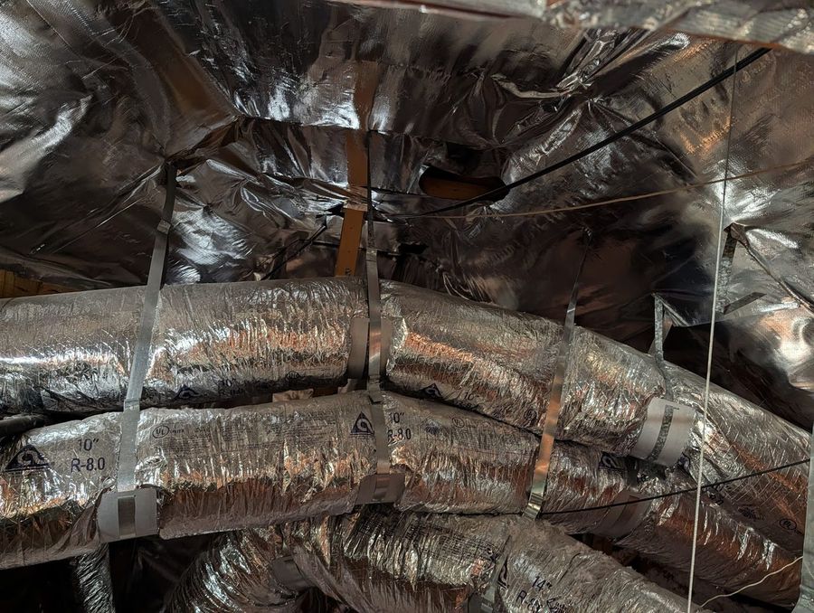 R-8 insulated flex ductwork in an attic